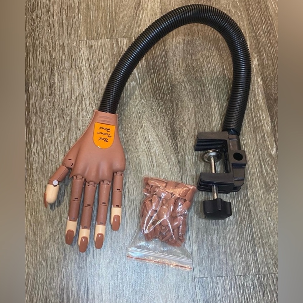 Trainer Hands